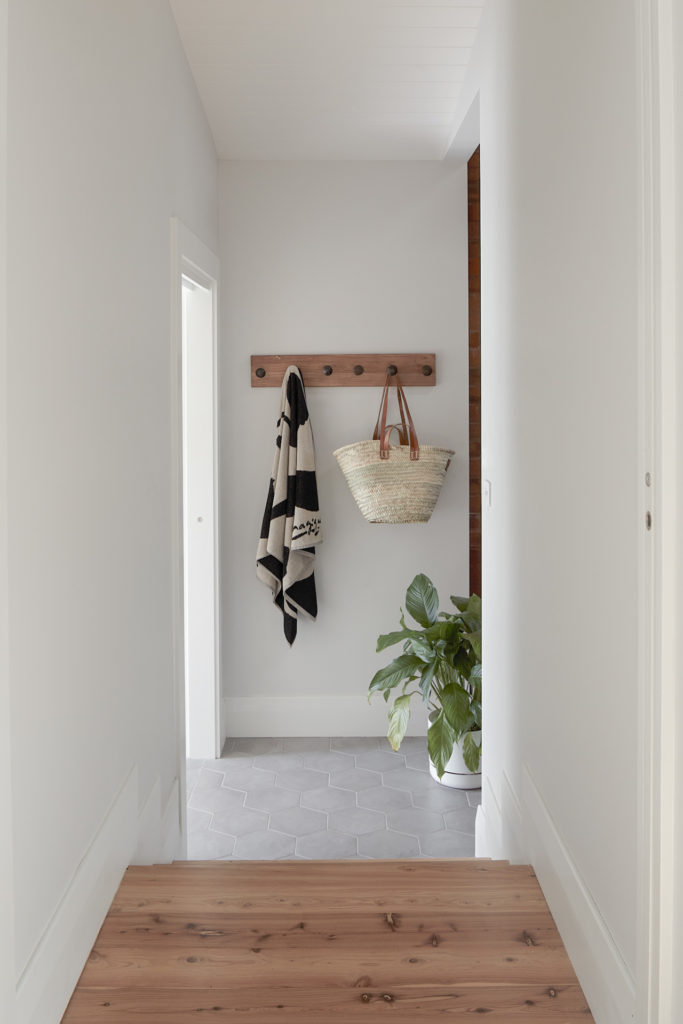 11. Hallway 230530_ELK_HebburnStreet_0075