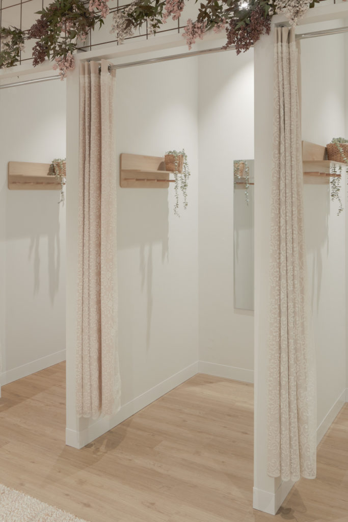 240215_ELK_Privvy_0113