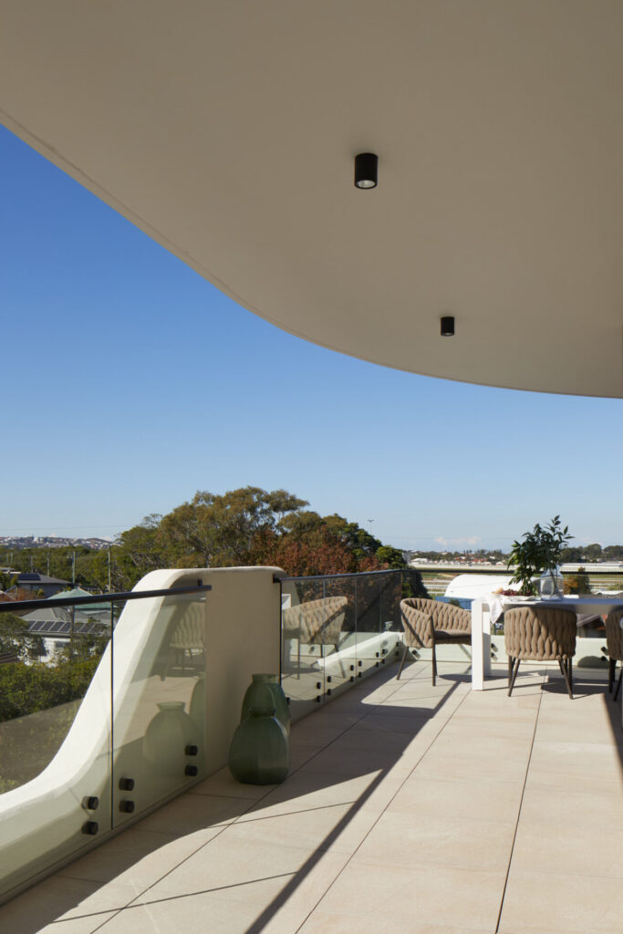 10 240514_ELK_OakTreeBrunkerRd-200