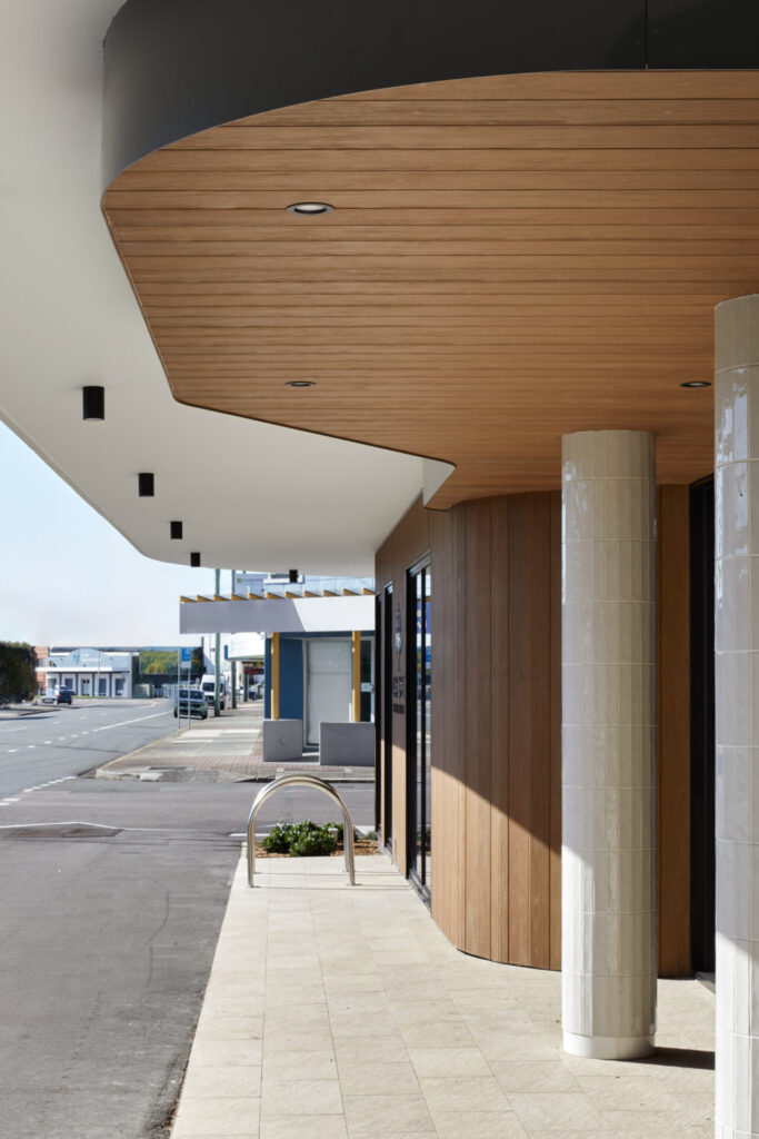 7 240527_ELK_OakTreeBrunkerRd-635